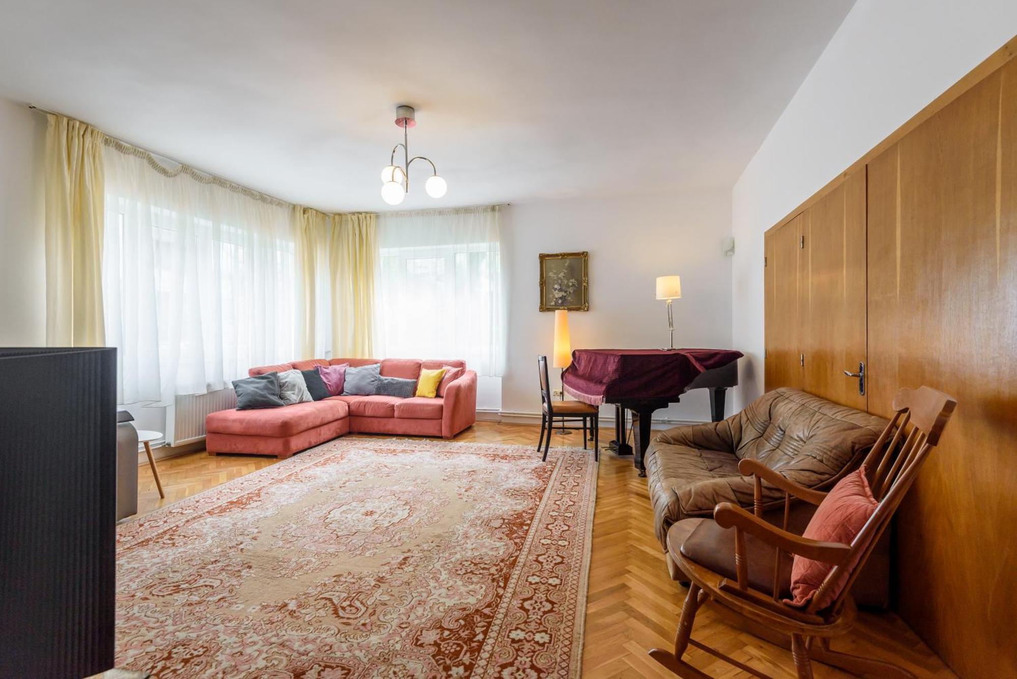 Casa Cu Cires Brasov Apartment Luaran gambar
